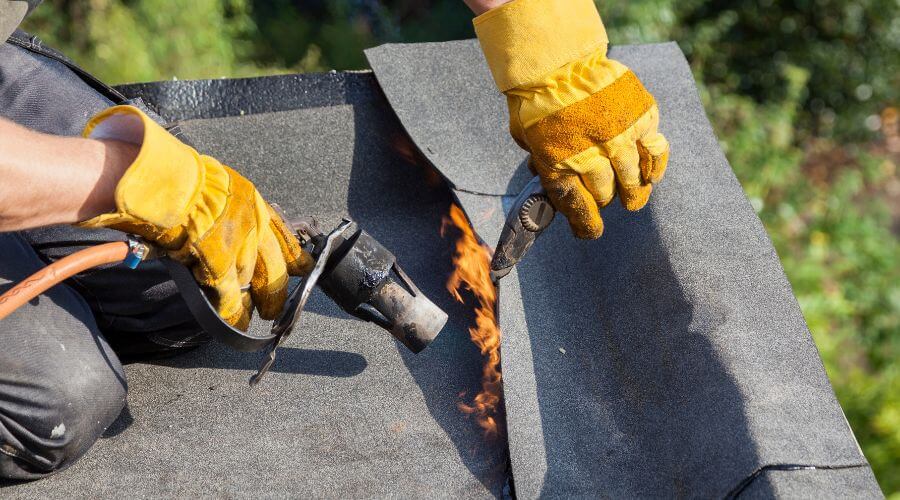 Professional gutter cleaning in Francesville, IN